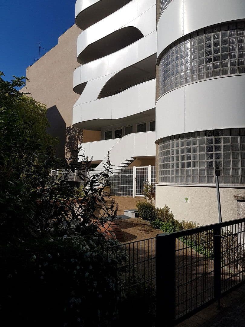 Predaj kancelárie 30 m², Berlin, Berlín Predaj kancelárie 30 m², Berlin, Berlín