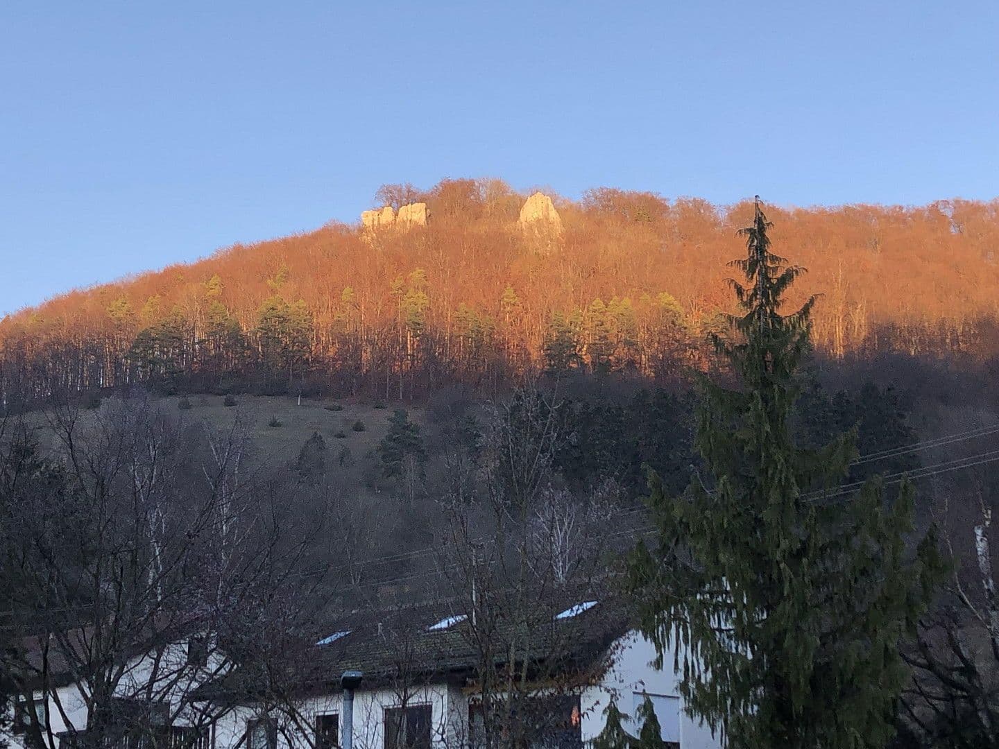 Predaj domu 298 m², pozemek 1.496 m², Bad Überkingen, Bádensko-Wurttembersko Predaj domu 298 m², pozemek 1.496 m², Bad Überkingen, Bádensko-Wurttembersko