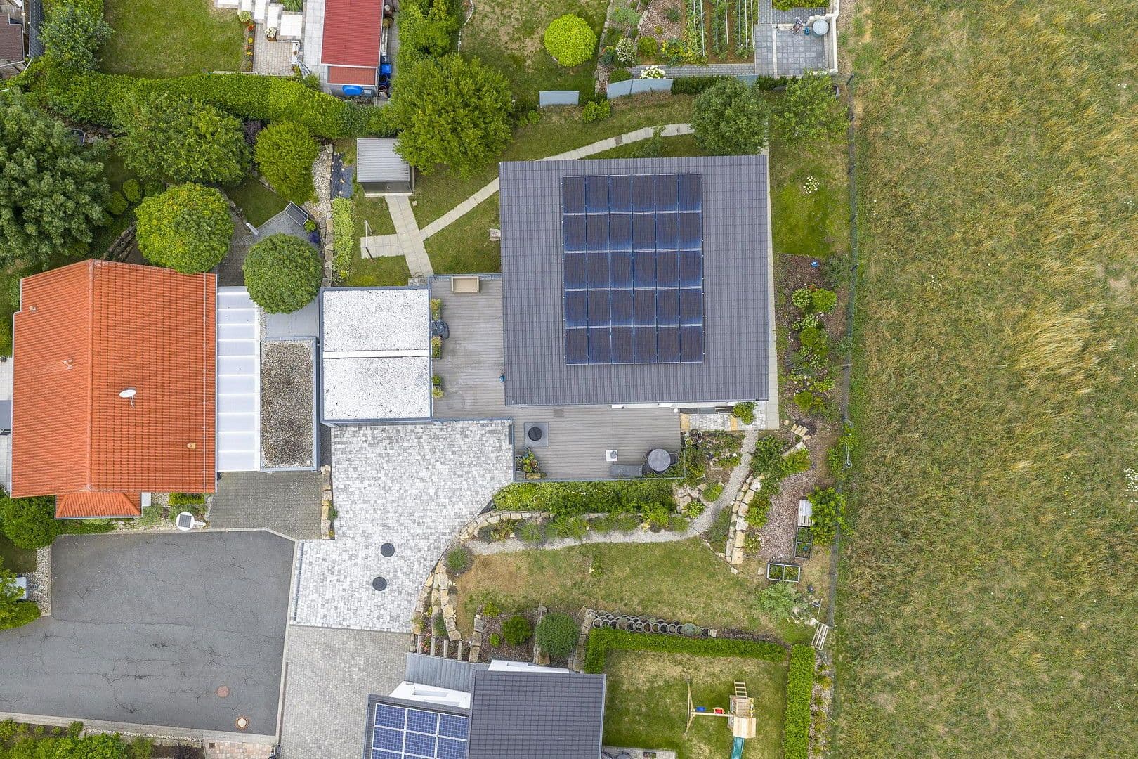 Predaj domu 251 m², pozemek 725 m², Niederstetten, Bádensko-Wurttembersko Predaj domu 251 m², pozemek 725 m², Niederstetten, Bádensko-Wurttembersko