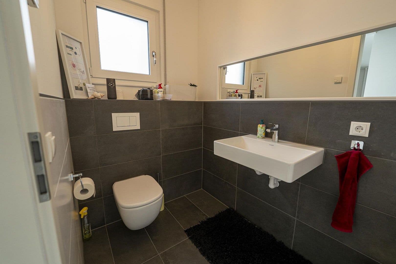 Predaj domu 251 m², pozemek 725 m², Niederstetten, Bádensko-Wurttembersko Predaj domu 251 m², pozemek 725 m², Niederstetten, Bádensko-Wurttembersko