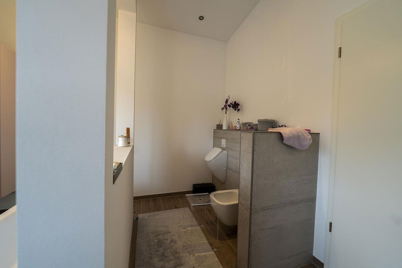 Predaj domu 251 m², pozemek 725 m², Niederstetten, Bádensko-Wurttembersko Predaj domu 251 m², pozemek 725 m², Niederstetten, Bádensko-Wurttembersko