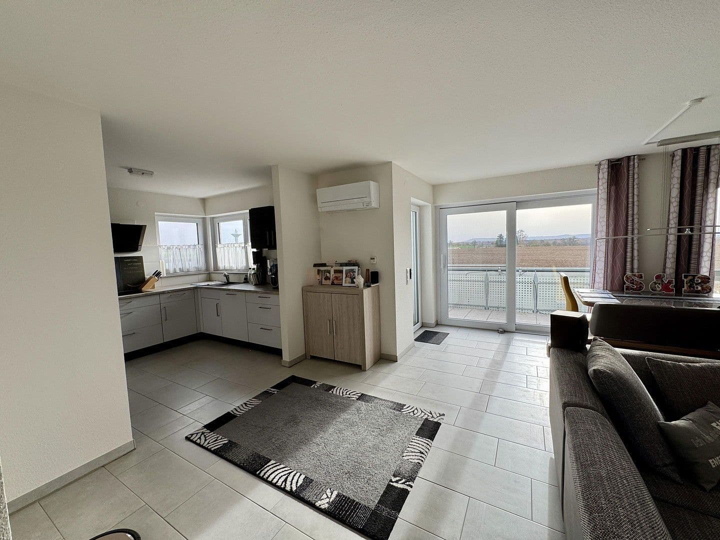 Predaj bytu 3-izbový 98 m², Niedernhall, Bádensko-Wurttembersko Predaj bytu 3-izbový 98 m², Niedernhall, Bádensko-Wurttembersko