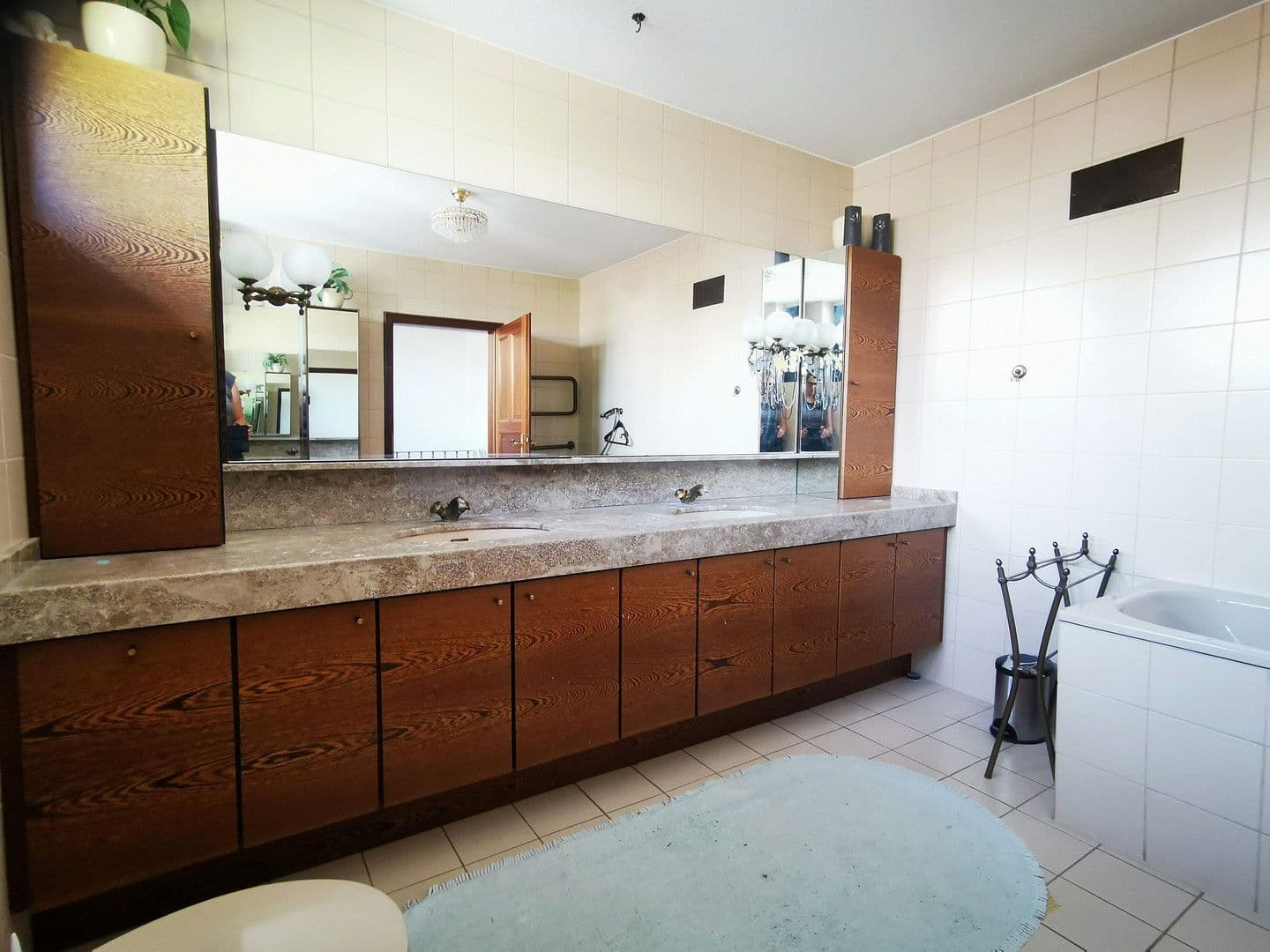 Predaj domu 300 m², pozemek 1.256 m², Bergisch Gladbach, Severné Porýnie - Westfálsko Predaj domu 300 m², pozemek 1.256 m², Bergisch Gladbach, Severné Porýnie - Westfálsko