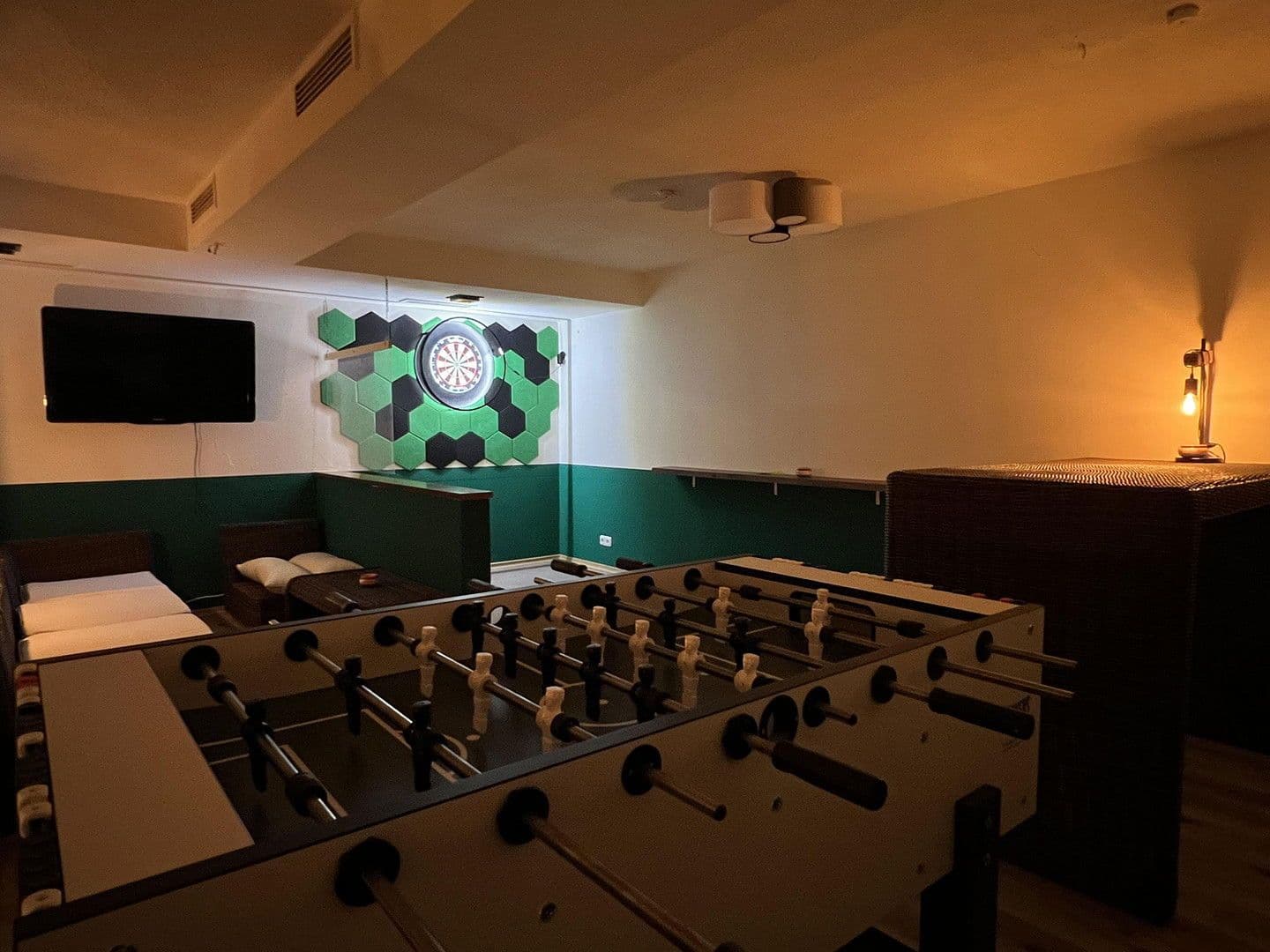 Predaj nebytového priestoru 3.500 m², Udostr. 72-74, Trier, Porýnie-Falcko Predaj nebytového priestoru 3.500 m², Udostr. 72-74, Trier, Porýnie-Falcko