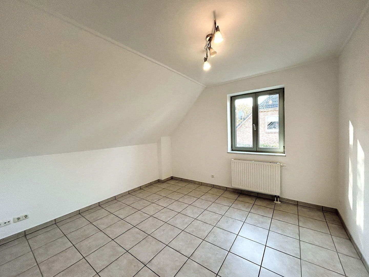 Predaj domu 324 m², pozemek 1.111 m², Mönkeberg, Šlezvicko-Holštajnsko Predaj domu 324 m², pozemek 1.111 m², Mönkeberg, Šlezvicko-Holštajnsko