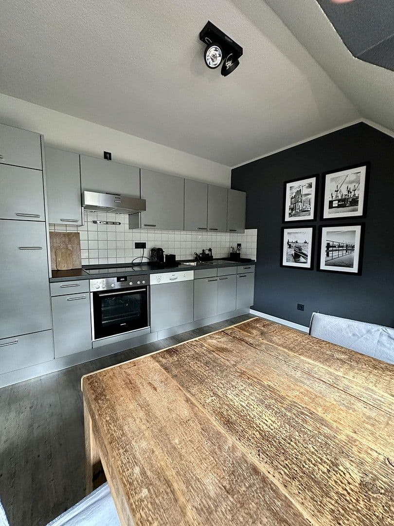 Prenájom bytu 2-izbový 67 m², Rissener Dorfstraße 18, Hamburg, Hamburg Prenájom bytu 2-izbový 67 m², Rissener Dorfstraße 18, Hamburg, Hamburg