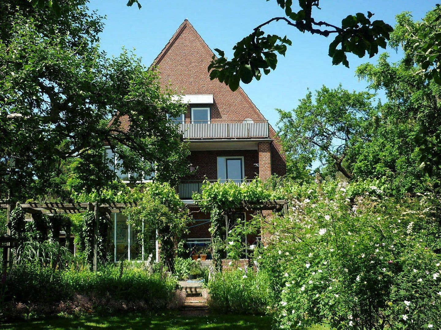 Predaj domu 240 m², pozemek 999 m², Flensburg, Šlezvicko-Holštajnsko Predaj domu 240 m², pozemek 999 m², Flensburg, Šlezvicko-Holštajnsko