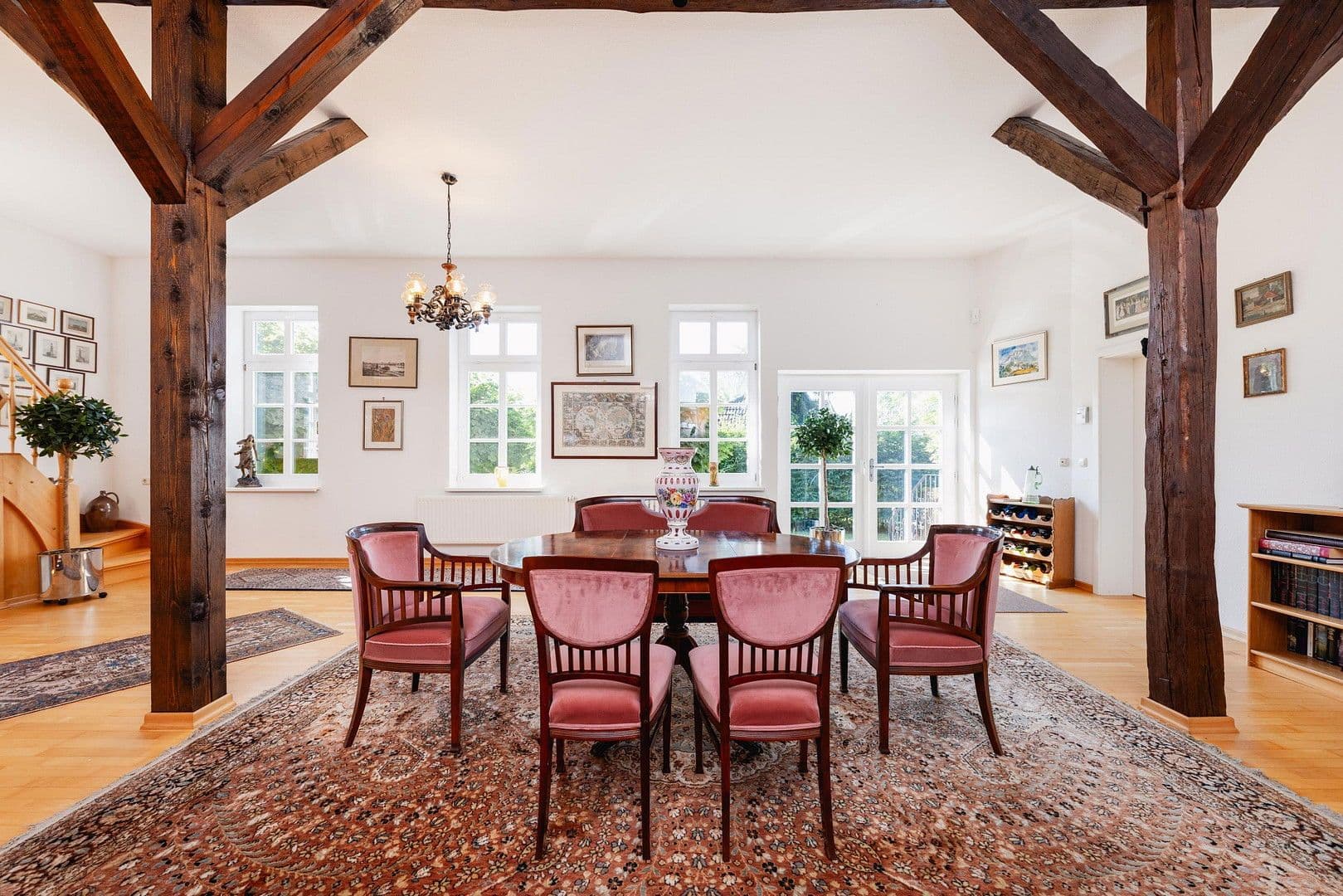 Predaj domu 683 m², pozemek 21.700 m², Bleckede, Dolné Sasko Predaj domu 683 m², pozemek 21.700 m², Bleckede, Dolné Sasko