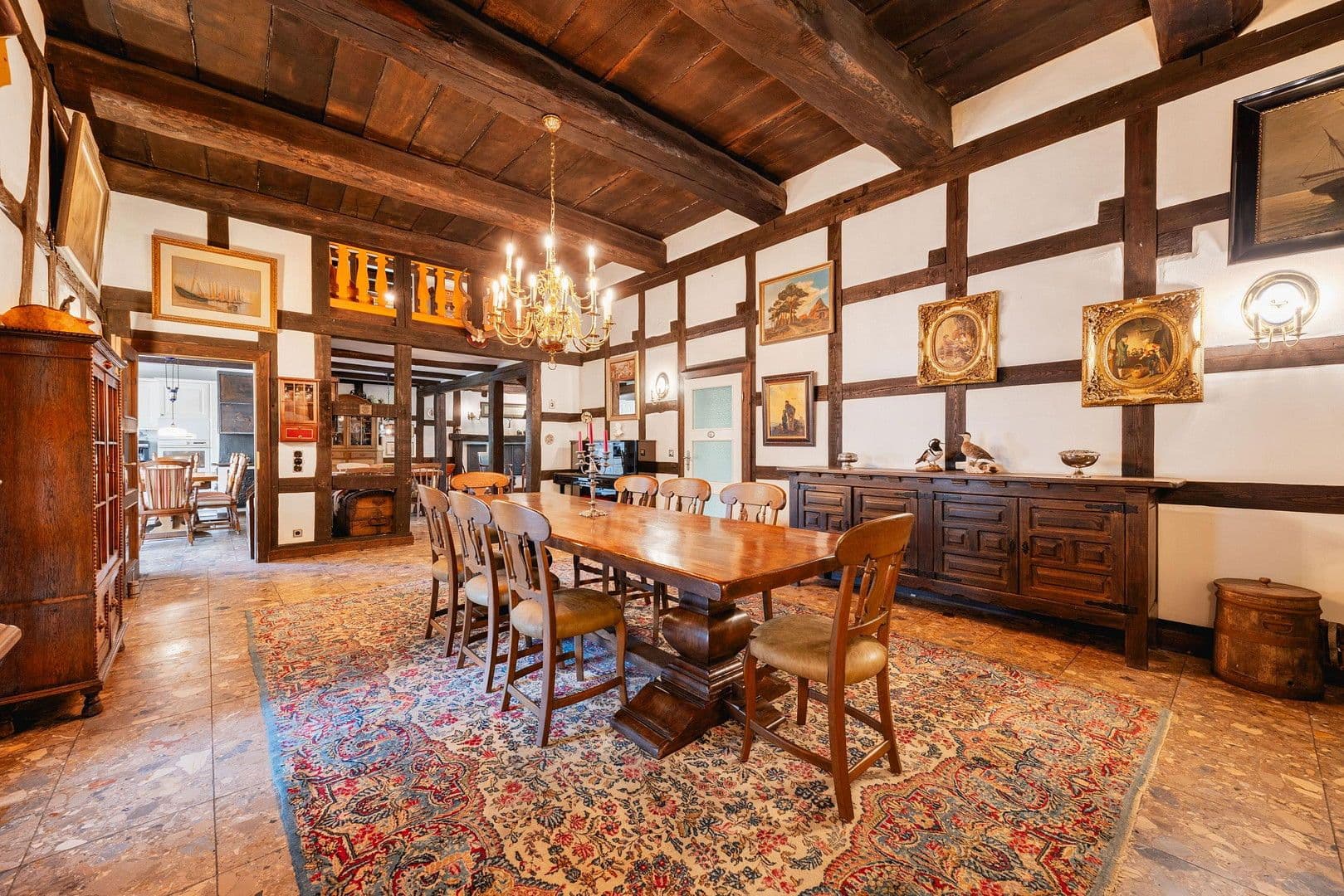 Predaj domu 683 m², pozemek 21.700 m², Bleckede, Dolné Sasko Predaj domu 683 m², pozemek 21.700 m², Bleckede, Dolné Sasko