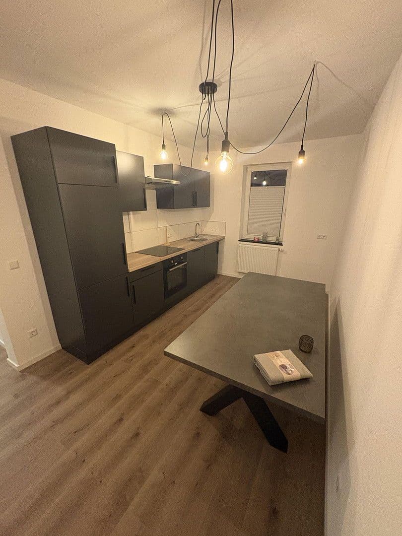 Prenájom bytu 2-izbový 53 m², Tuttlingen, Bádensko-Wurttembersko Prenájom bytu 2-izbový 53 m², Tuttlingen, Bádensko-Wurttembersko