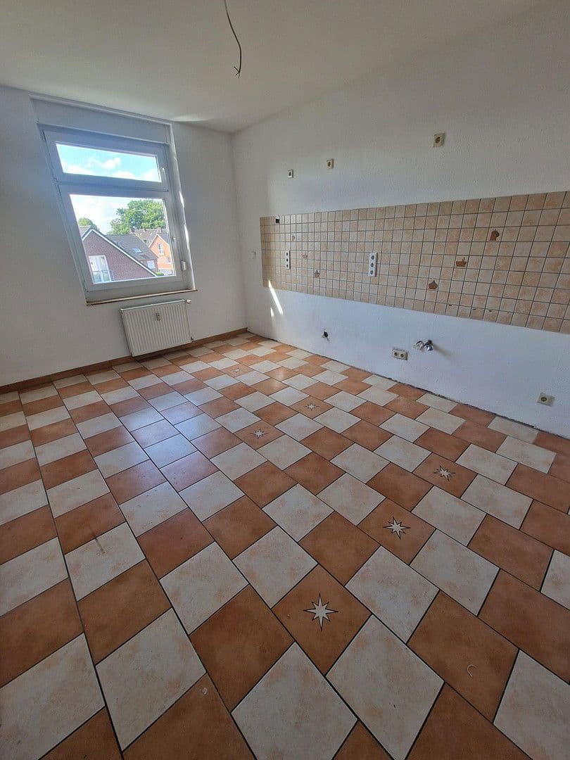 Prenájom bytu 2-izbový 80 m², Essen, Severné Porýnie - Westfálsko Prenájom bytu 2-izbový 80 m², Essen, Severné Porýnie - Westfálsko