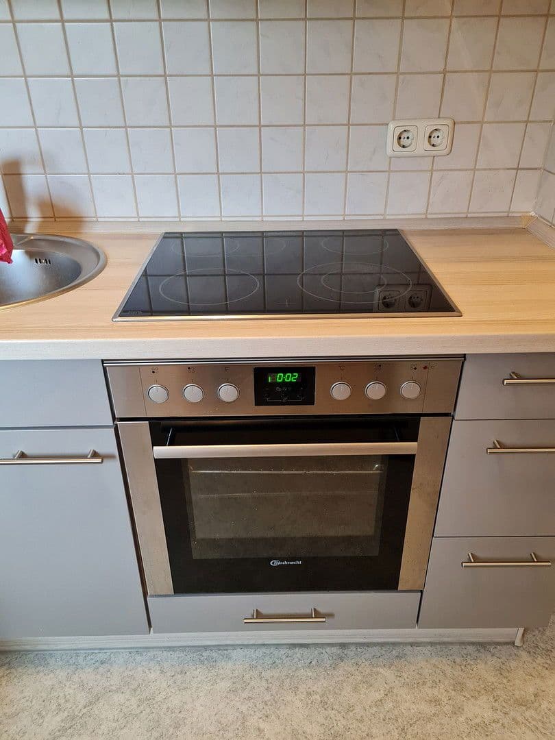 Prenájom bytu 3-izbový 64 m², Gelnhausen, Hesensko Prenájom bytu 3-izbový 64 m², Gelnhausen, Hesensko