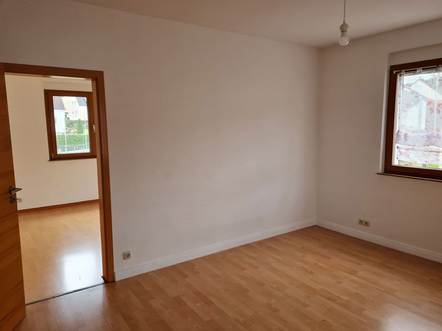 Prenájom bytu 3-izbový 64 m², Gelnhausen, Hesensko Prenájom bytu 3-izbový 64 m², Gelnhausen, Hesensko