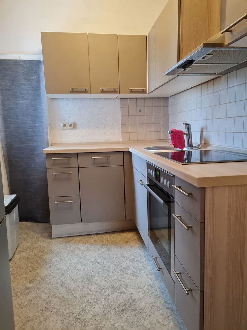 Prenájom bytu 3-izbový 64 m², Gelnhausen, Hesensko Prenájom bytu 3-izbový 64 m², Gelnhausen, Hesensko