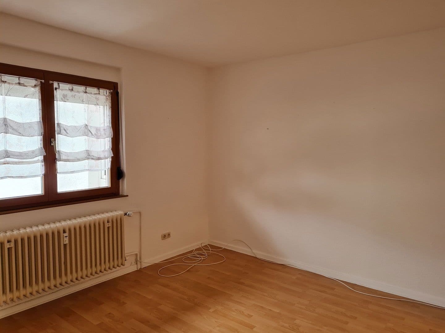 Prenájom bytu 3-izbový 64 m², Gelnhausen, Hesensko Prenájom bytu 3-izbový 64 m², Gelnhausen, Hesensko