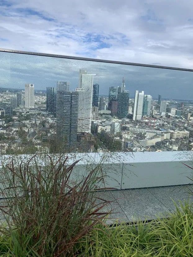 Prenájom bytu 2-izbový 59 m², Europa-Allee 2, Frankfurt am Main, Hesensko Prenájom bytu 2-izbový 59 m², Europa-Allee 2, Frankfurt am Main, Hesensko