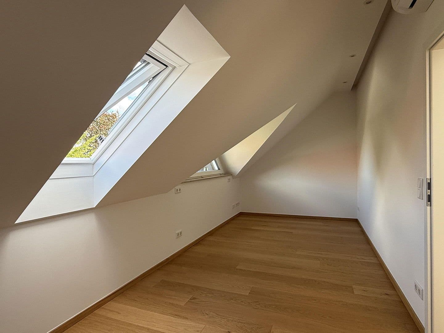 Prenájom domu 130 m², pozemek 250 m², Bad Köstritz, Durínsko Prenájom domu 130 m², pozemek 250 m², Bad Köstritz, Durínsko