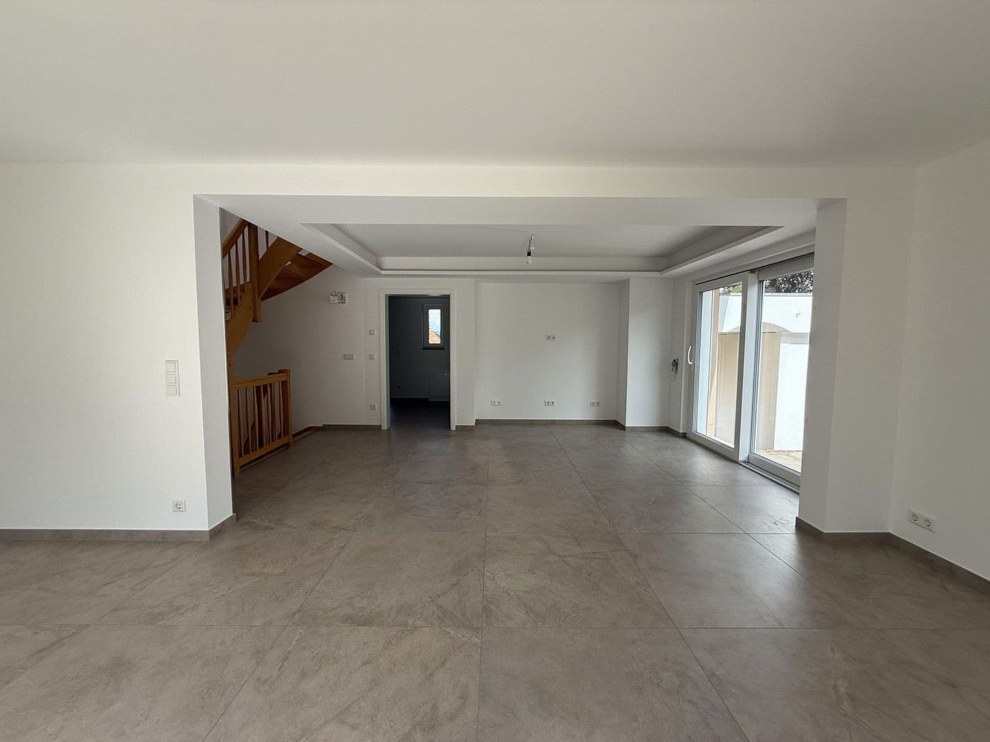 Prenájom domu 130 m², pozemek 250 m², Bad Köstritz, Durínsko Prenájom domu 130 m², pozemek 250 m², Bad Köstritz, Durínsko