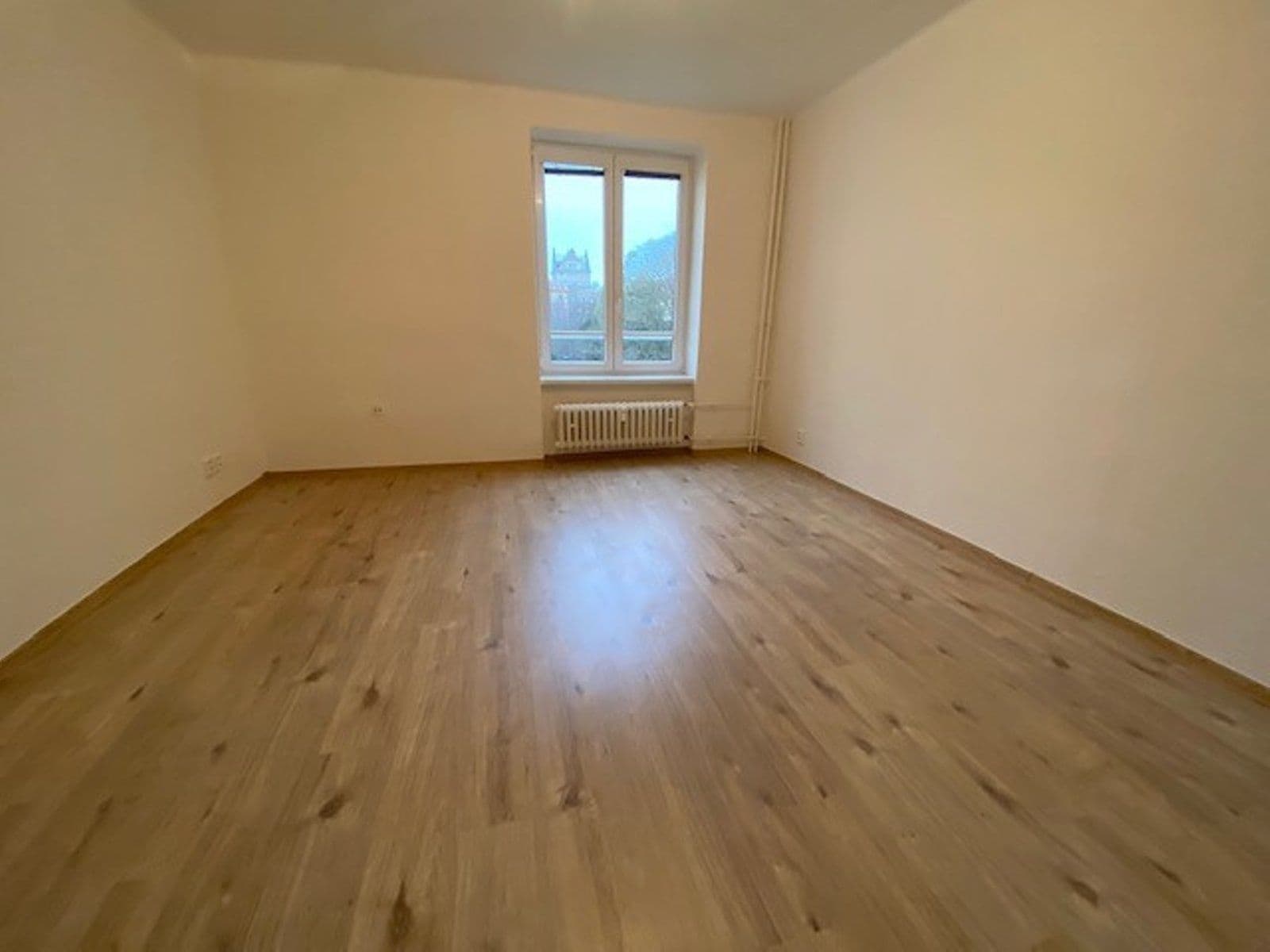 Prenájom bytu 2-izbový 54 m², Nedbalova, Ostrava, Moravskoslezský kraj Prenájom bytu 2-izbový 54 m², Nedbalova, Ostrava, Moravskoslezský kraj