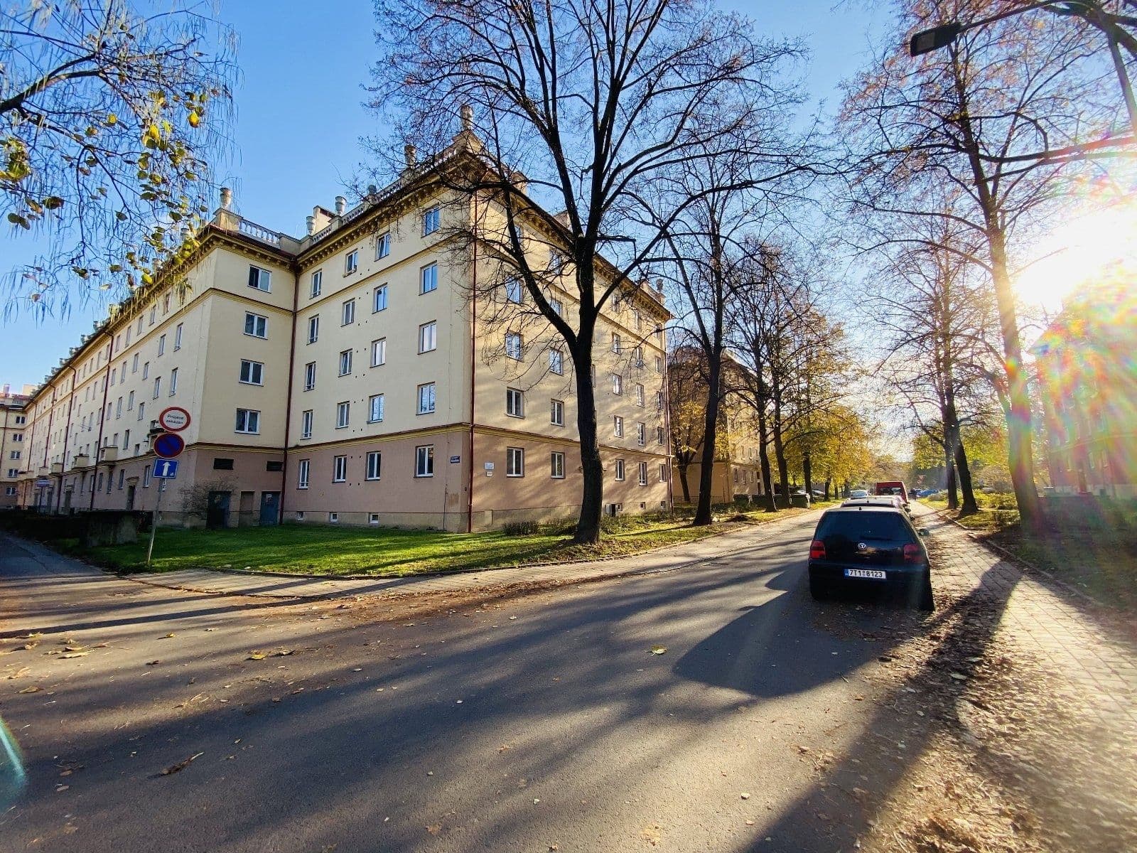 Prenájom bytu 2-izbový 55 m², Čs. exilu, Ostrava, Moravskoslezský kraj Prenájom bytu 2-izbový 55 m², Čs. exilu, Ostrava, Moravskoslezský kraj
