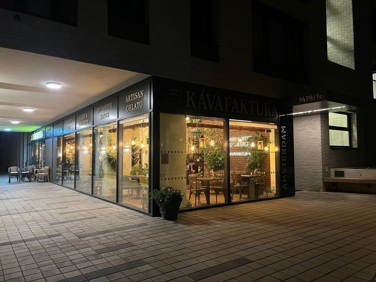 Prenájom bytu 1-izbový 36 m², Počernická, Praha, Praha Prenájom bytu 1-izbový 36 m², Počernická, Praha, Praha