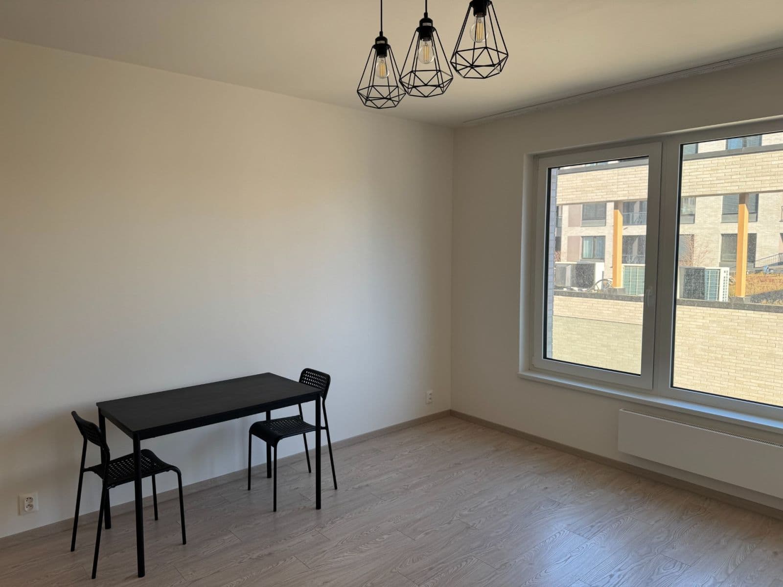 Prenájom bytu 1-izbový 36 m², Počernická, Praha, Praha Prenájom bytu 1-izbový 36 m², Počernická, Praha, Praha