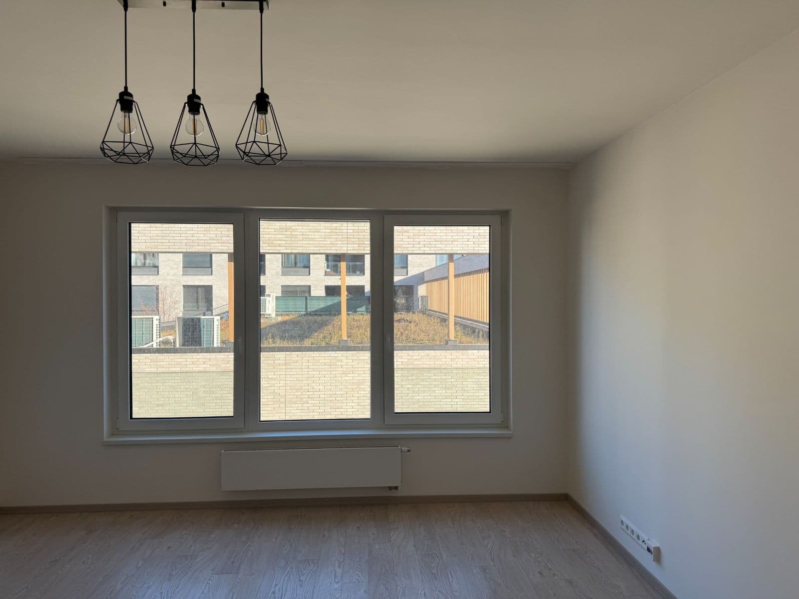 Prenájom bytu 1-izbový 36 m², Počernická, Praha, Praha Prenájom bytu 1-izbový 36 m², Počernická, Praha, Praha