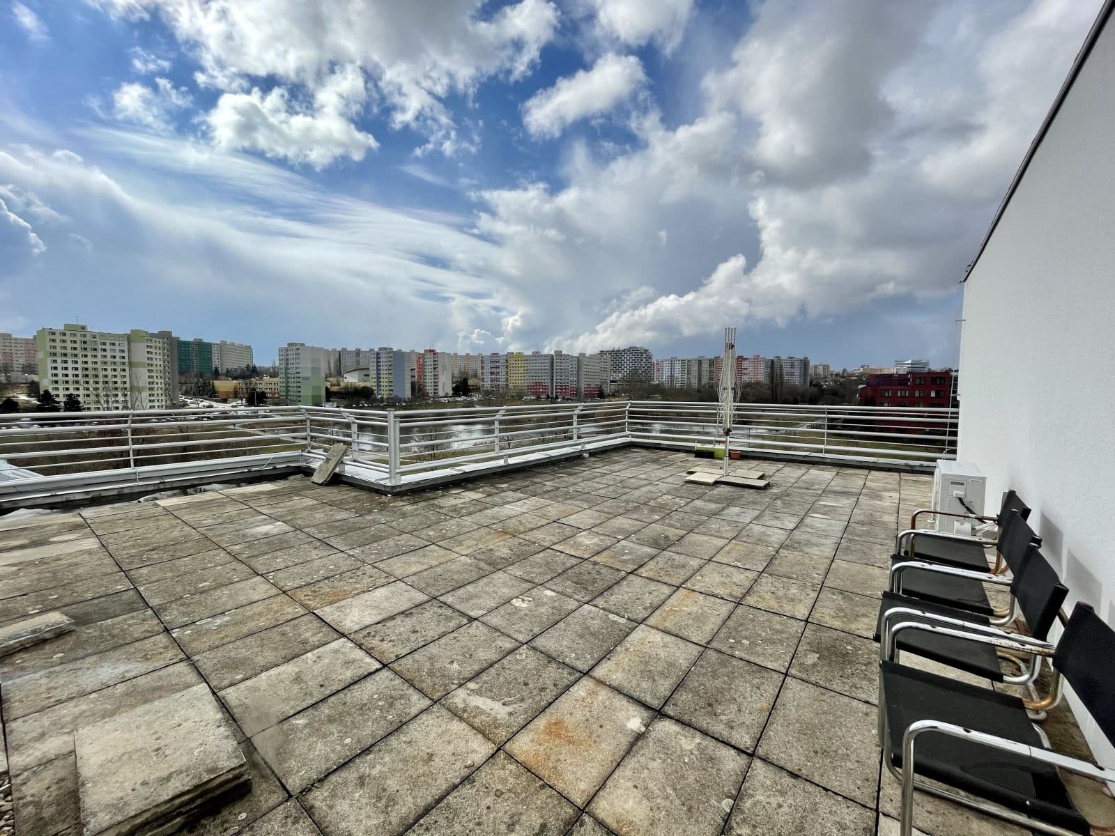 Prenájom bytu 2-izbový 47 m², K Zahrádkám, Praha, Praha Prenájom bytu 2-izbový 47 m², K Zahrádkám, Praha, Praha