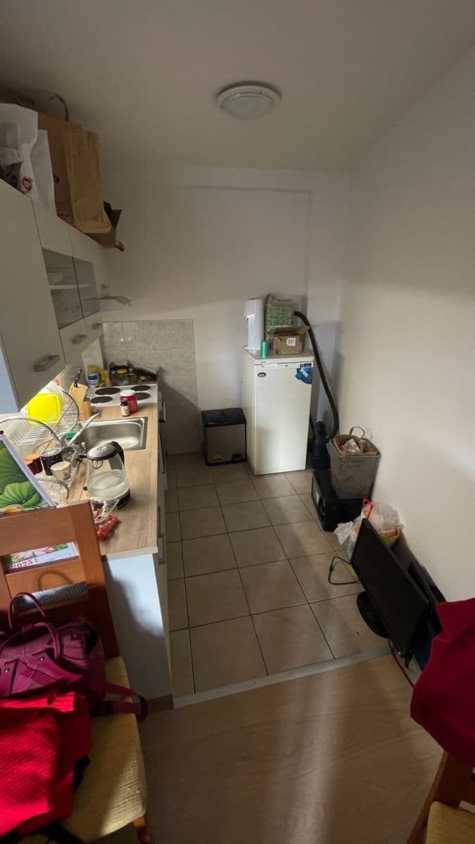 Prenájom bytu 1-izbový 32 m², Kollárova, Plzeň, Plzeňský kraj Prenájom bytu 1-izbový 32 m², Kollárova, Plzeň, Plzeňský kraj