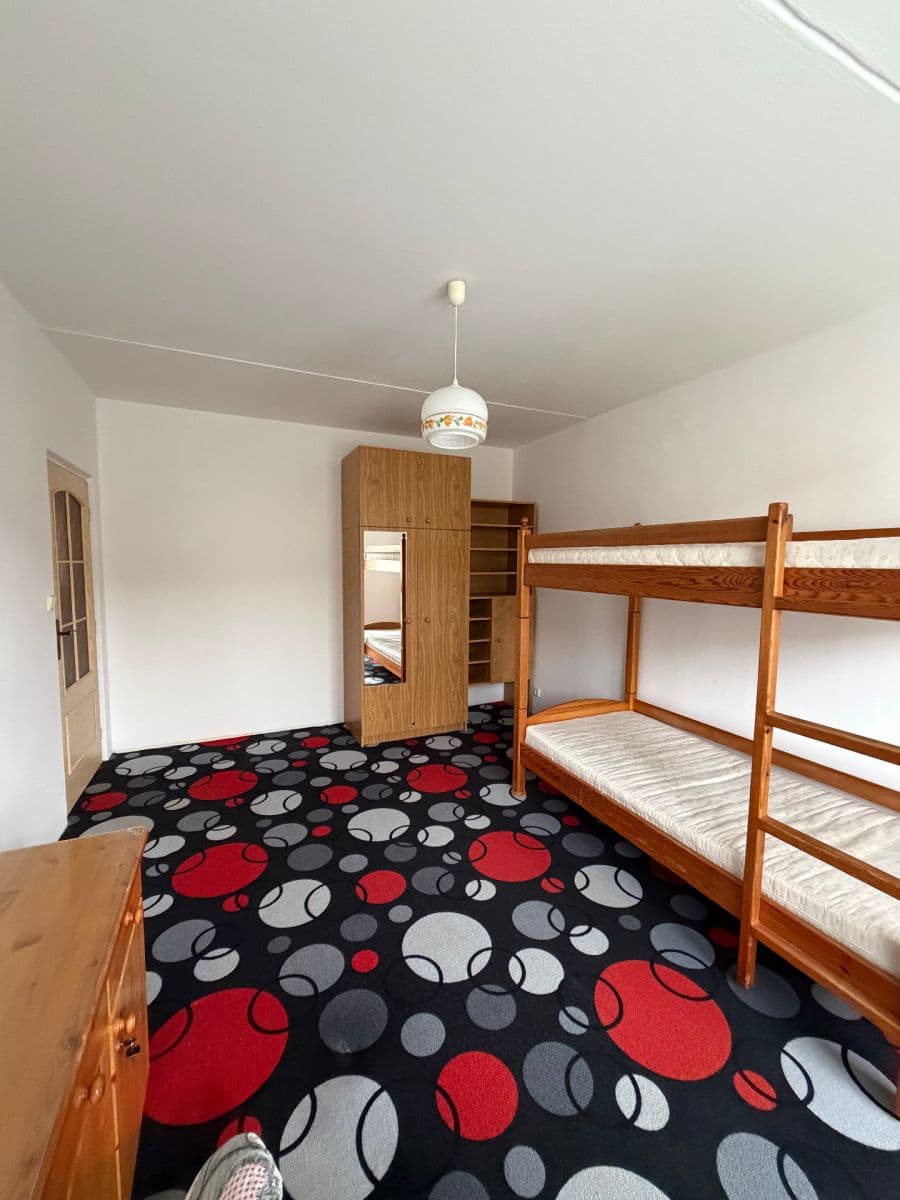 Prenájom bytu 3-izbový 72 m², Pavlovova, Nové Město na Moravě, Kraj Vysočina Prenájom bytu 3-izbový 72 m², Pavlovova, Nové Město na Moravě, Kraj Vysočina