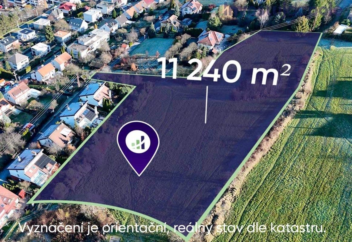 Predaj pozemku 11.240 m², Zlín, Zlínský kraj Predaj pozemku 11.240 m², Zlín, Zlínský kraj