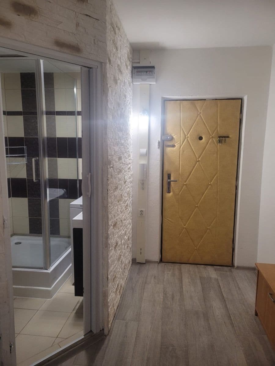 Predaj bytu 2-izbový 40 m², Na Výsluní, Litoměřice, Ústecký kraj Predaj bytu 2-izbový 40 m², Na Výsluní, Litoměřice, Ústecký kraj