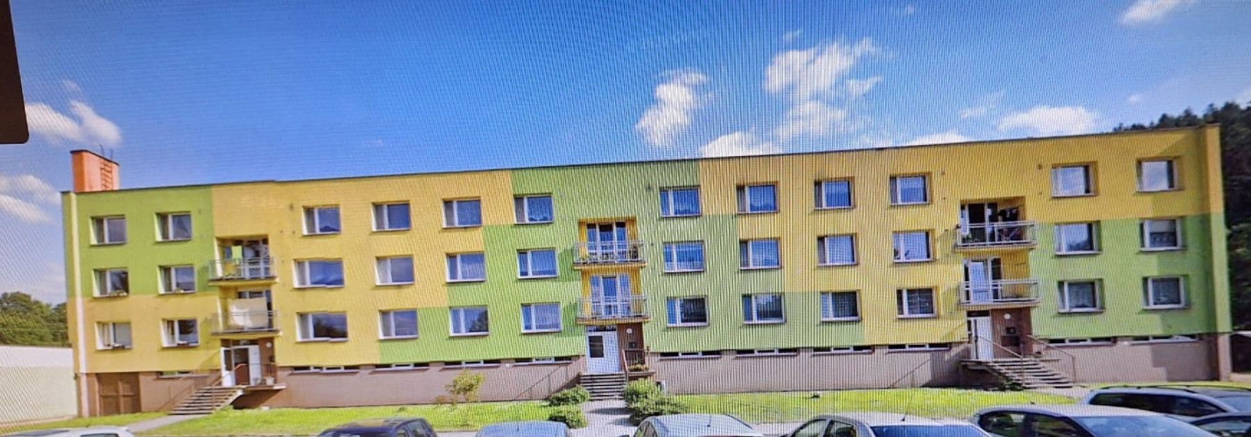 Prenájom bytu 4-izbový 74 m², Záchlumí, Pardubický kraj Prenájom bytu 4-izbový 74 m², Záchlumí, Pardubický kraj