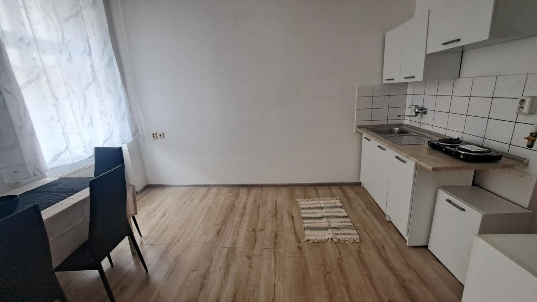 Prenájom bytu 1-izbový 46 m², Tylova, Plzeň, Plzeňský kraj Prenájom bytu 1-izbový 46 m², Tylova, Plzeň, Plzeňský kraj