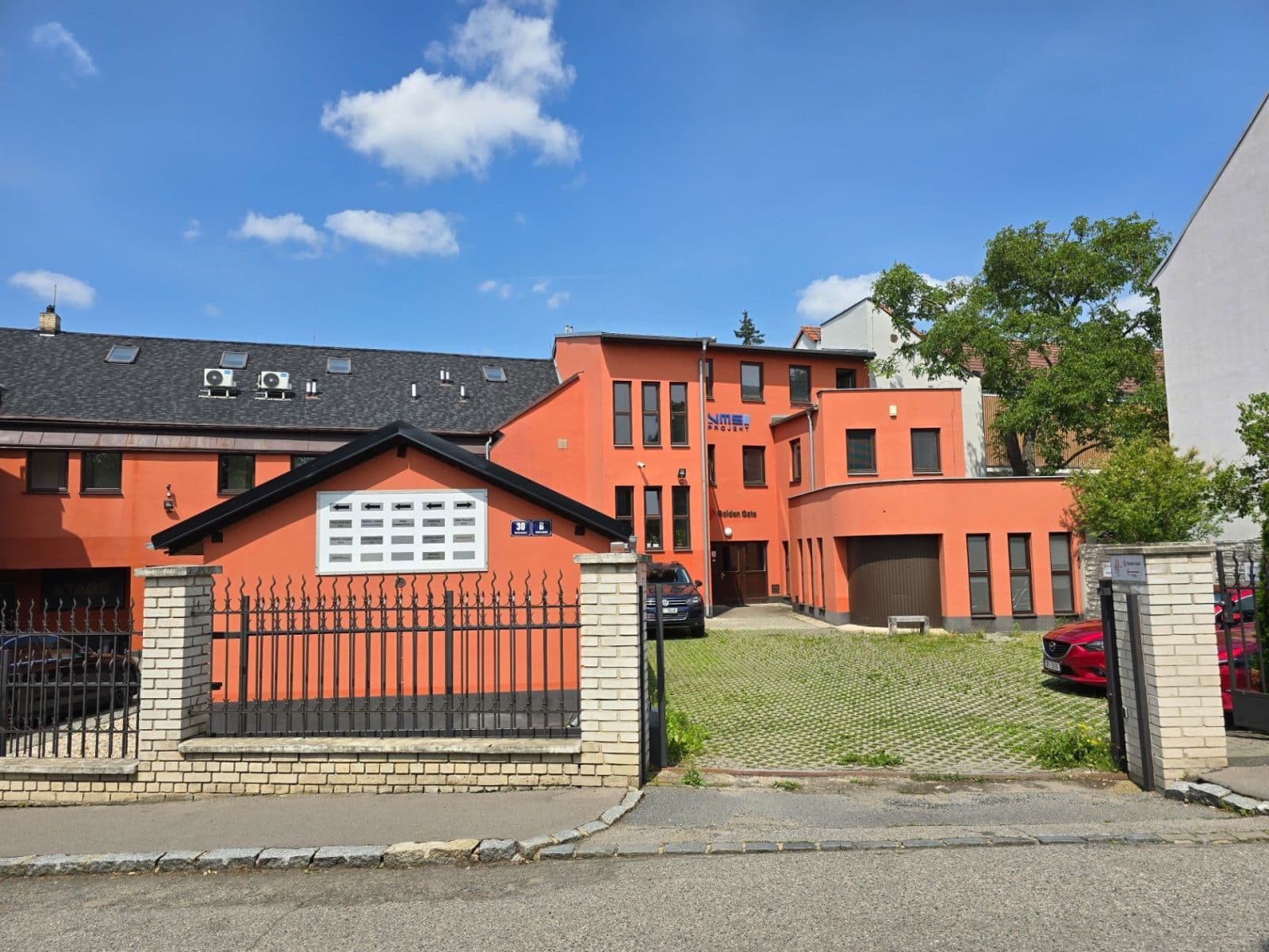 Prenájom kancelárie 268 m², Čerčanská, Praha, Praha Prenájom kancelárie 268 m², Čerčanská, Praha, Praha