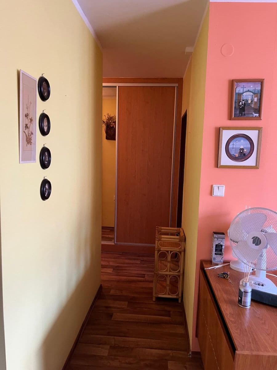 Predaj bytu 2-izbový 43 m², Moravcova, Kolín, Středočeský kraj Predaj bytu 2-izbový 43 m², Moravcova, Kolín, Středočeský kraj