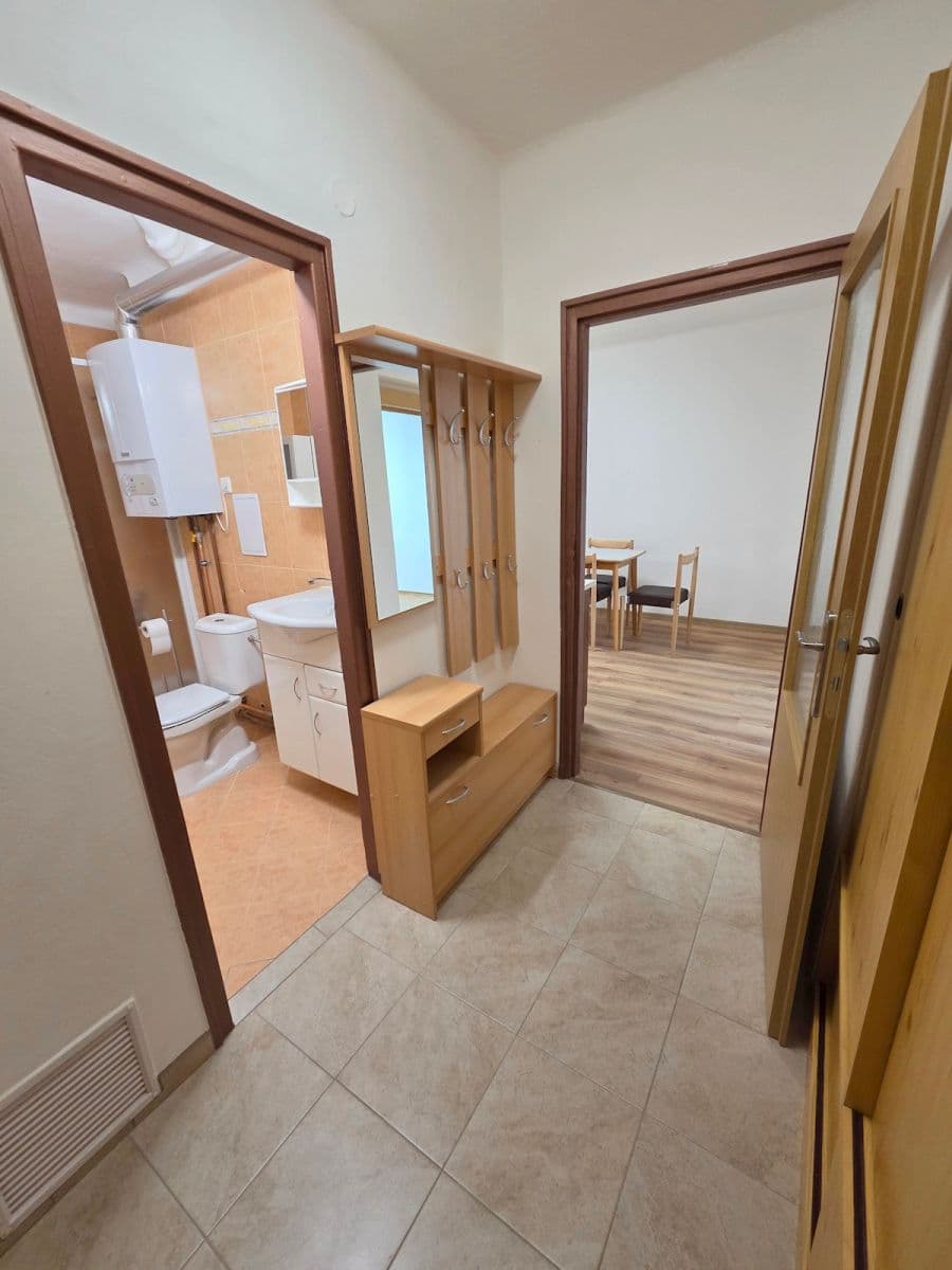 Prenájom bytu 2-izbový 62 m², Žižkova, Příbram, Středočeský kraj Prenájom bytu 2-izbový 62 m², Žižkova, Příbram, Středočeský kraj