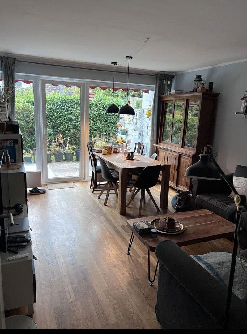 Predaj bytu 3-izbový 70 m², Hamburg, Hamburg Predaj bytu 3-izbový 70 m², Hamburg, Hamburg