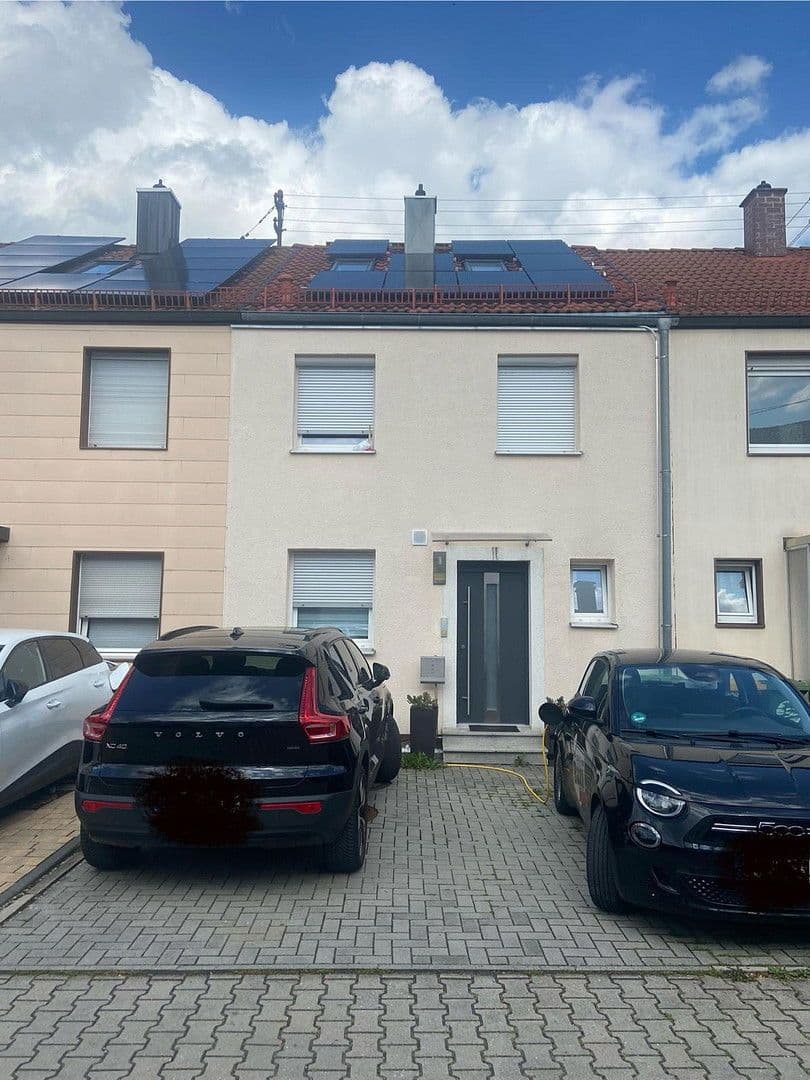 Predaj domu 115 m², pozemek 200 m², Augsburg, Bavorsko Predaj domu 115 m², pozemek 200 m², Augsburg, Bavorsko