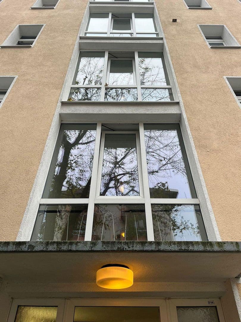 Prenájom bytu 1-izbový 32 m², Kronberger Straße 7, Frankfurt am Main, Hesensko Prenájom bytu 1-izbový 32 m², Kronberger Straße 7, Frankfurt am Main, Hesensko