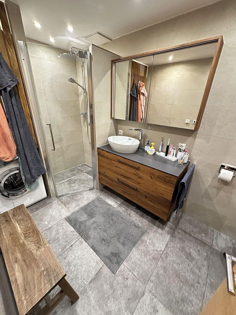 Predaj bytu 4-izbový 87 m², Absam, Tirolsko Predaj bytu 4-izbový 87 m², Absam, Tirolsko