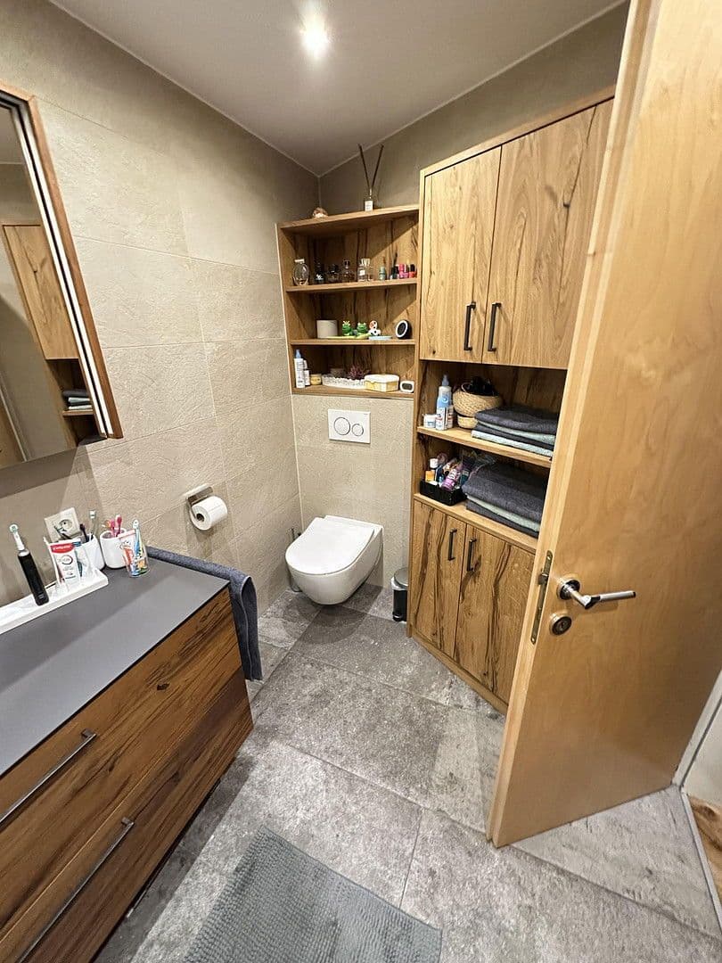 Predaj bytu 4-izbový 87 m², Absam, Tirolsko Predaj bytu 4-izbový 87 m², Absam, Tirolsko