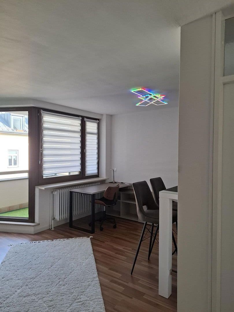 Predaj bytu 1-izbový 42 m², Schleißheimer Straße 63, München, Bavorsko Predaj bytu 1-izbový 42 m², Schleißheimer Straße 63, München, Bavorsko