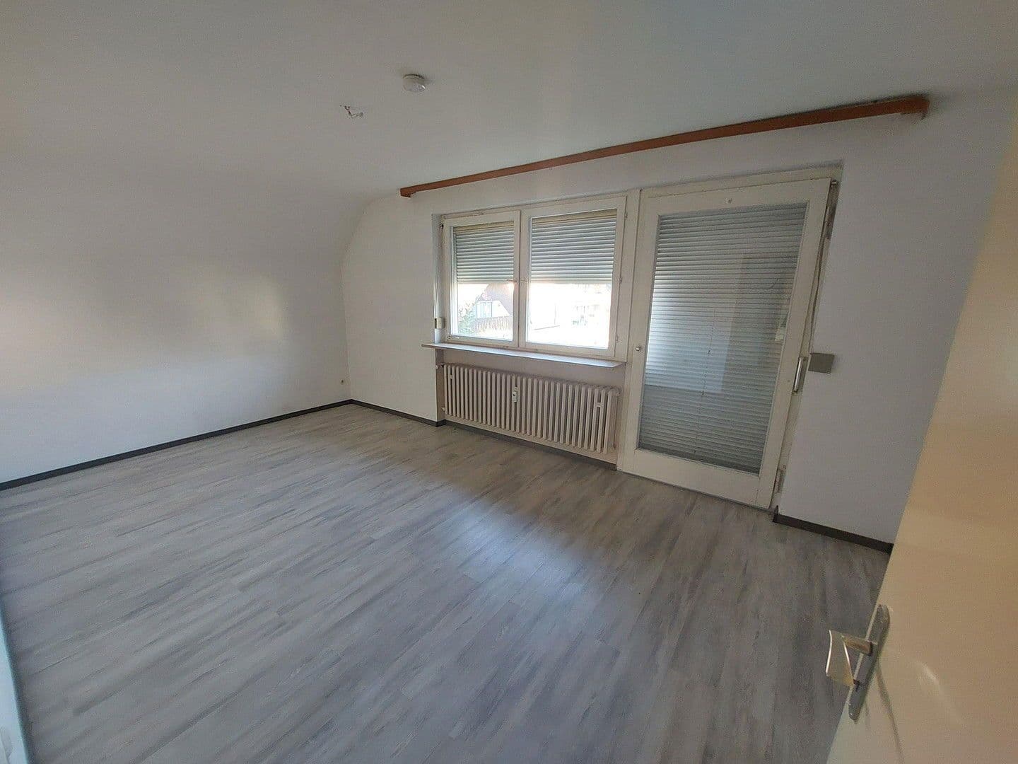 Predaj domu 218 m², pozemek 1.044 m², Litzendorf, Bavorsko Predaj domu 218 m², pozemek 1.044 m², Litzendorf, Bavorsko