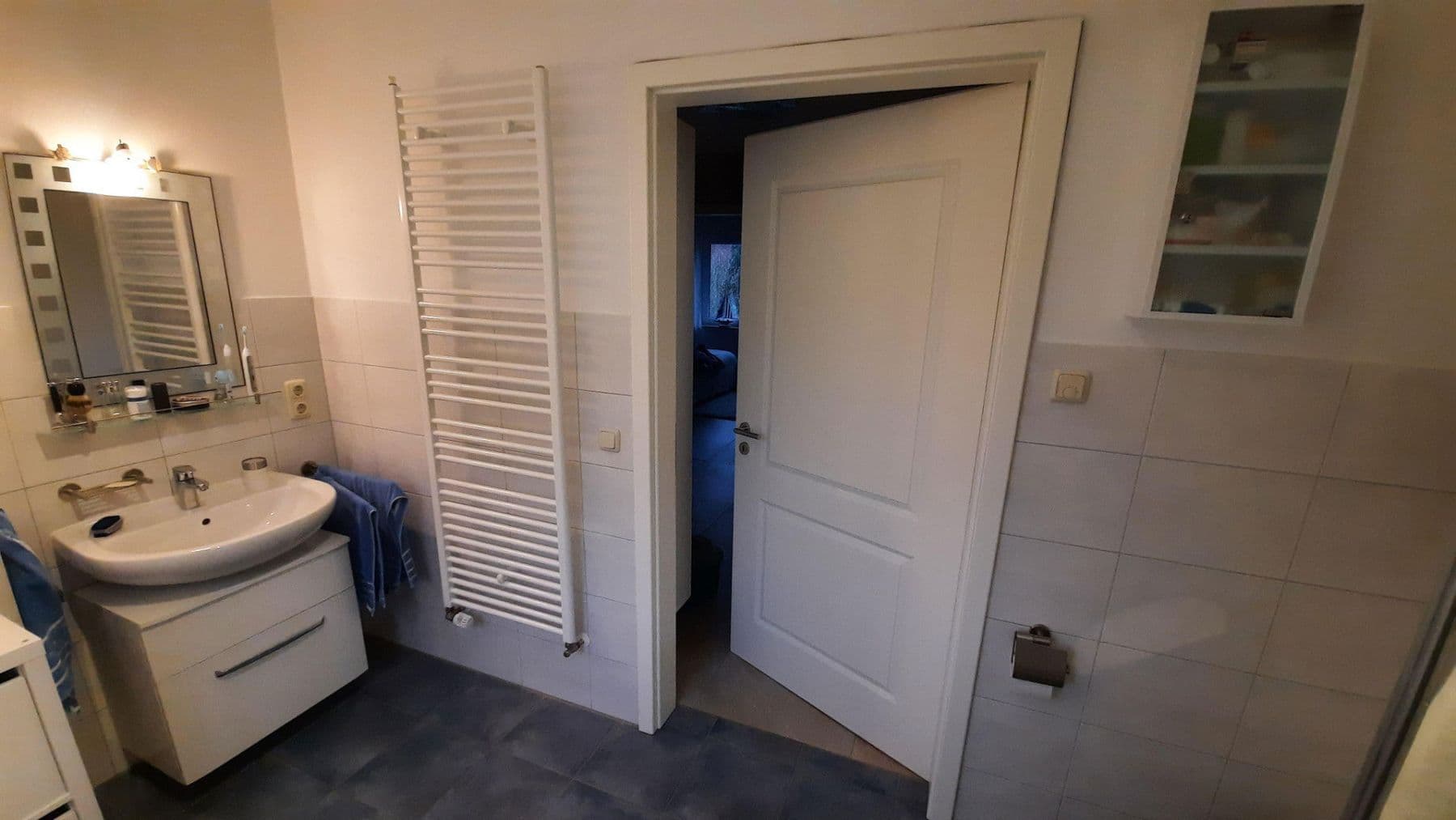 Predaj bytu 2-izbový 74 m², Krummer Arm 23 B, Bad Bevensen, Dolné Sasko Predaj bytu 2-izbový 74 m², Krummer Arm 23 B, Bad Bevensen, Dolné Sasko