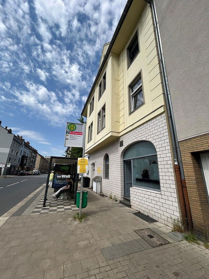 Prenájom nebytového priestoru 45 m², Rather Broich 75, Düsseldorf, Severné Porýnie - Westfálsko Prenájom nebytového priestoru 45 m², Rather Broich 75, Düsseldorf, Severné Porýnie - Westfálsko