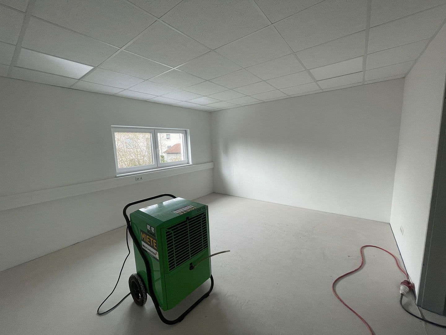 Prenájom nebytového priestoru 2.212 m², Winzerleite 4, Passau, Bavorsko Prenájom nebytového priestoru 2.212 m², Winzerleite 4, Passau, Bavorsko