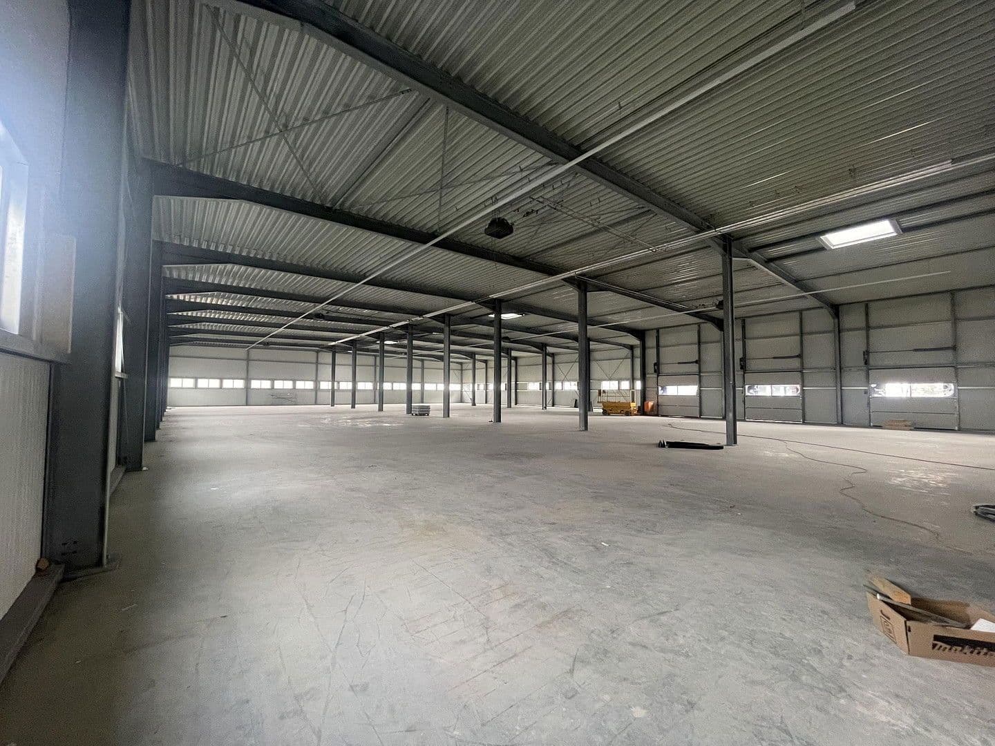 Prenájom nebytového priestoru 2.212 m², Winzerleite 4, Passau, Bavorsko Prenájom nebytového priestoru 2.212 m², Winzerleite 4, Passau, Bavorsko