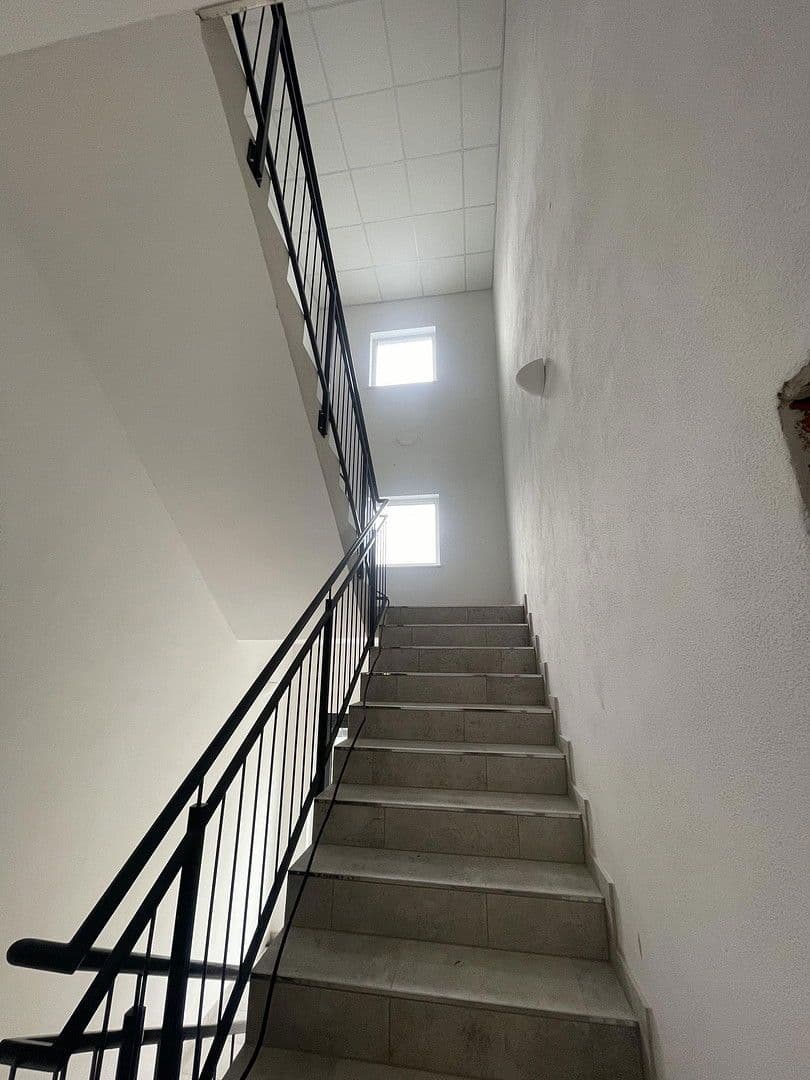 Prenájom nebytového priestoru 2.212 m², Winzerleite 4, Passau, Bavorsko Prenájom nebytového priestoru 2.212 m², Winzerleite 4, Passau, Bavorsko