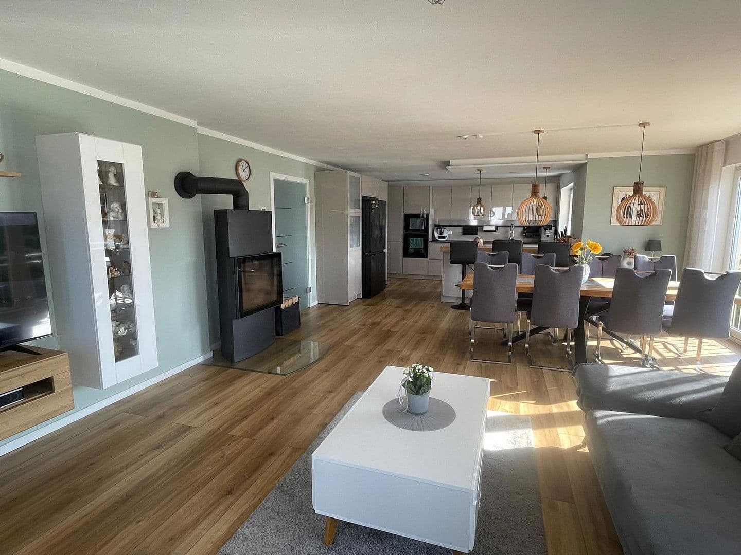 Predaj domu 210 m², pozemek 710 m², Hechingen, Bádensko-Wurttembersko Predaj domu 210 m², pozemek 710 m², Hechingen, Bádensko-Wurttembersko